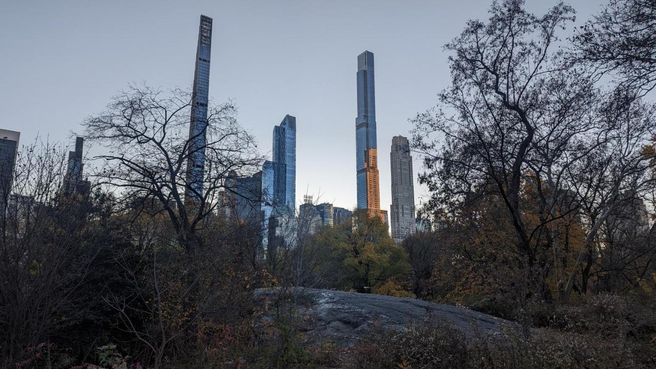 Central Park East And Museums New York Exterior foto
